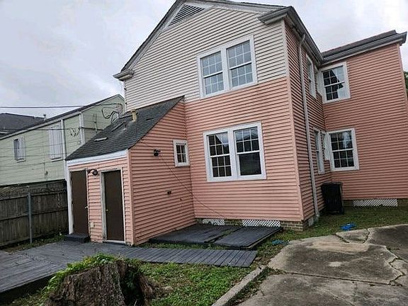 5th image of 4150-4152 State St