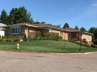 802 Juniper St, Ishpeming, MI 49849