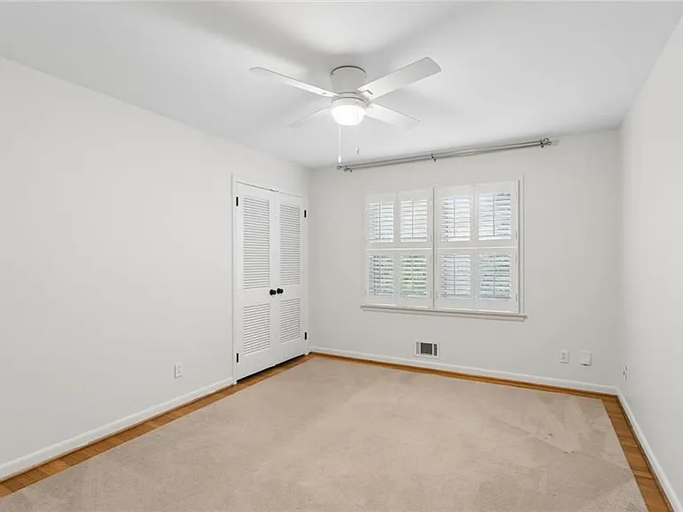 4775 Merlendale Ct — Photo 17