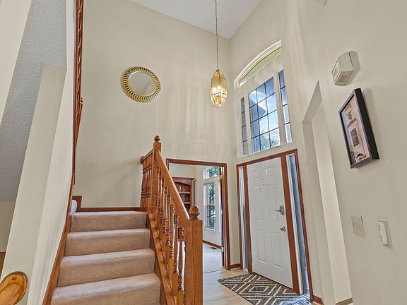 4th image of 8714 Linick Dr
