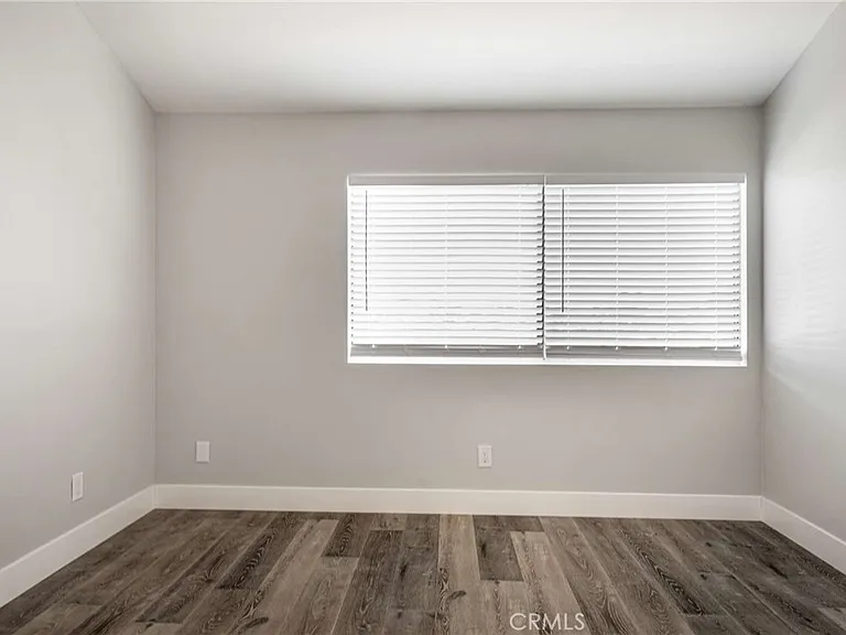 6323 Reseda Blvd #2 — Photo 18