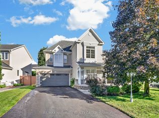 45 Franklin Cathcart Cres, Ottawa, ON K2S2A5