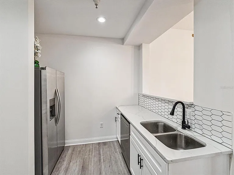 215 Central Ave #3F — Photo 10