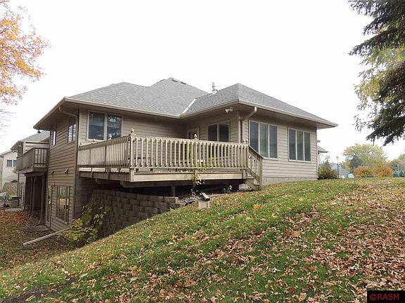 2nd image of 206 Parkway Pl