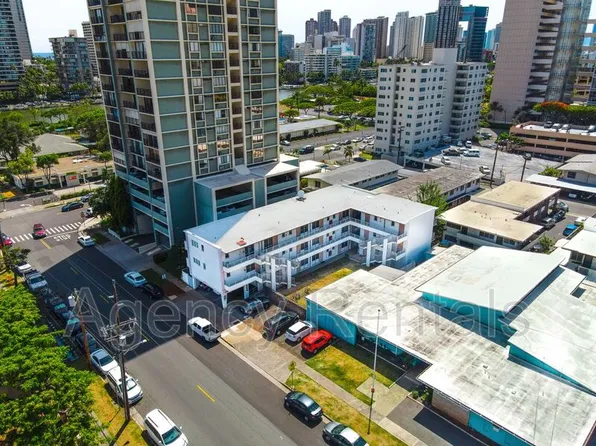 516 Kamoku St APT 306, Honolulu, HI 96826