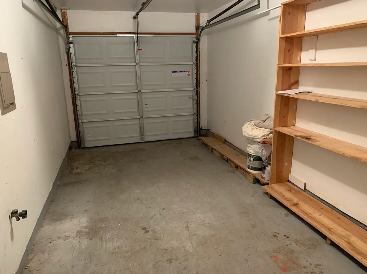 2 bed, 875 sqft, $2,500 — Photo 3