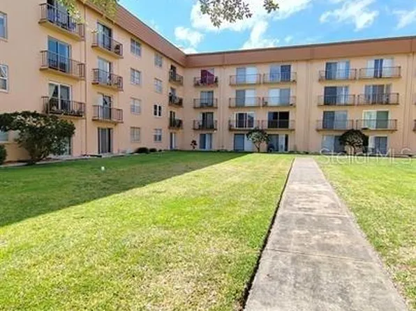 5820 N CHURCH AVENUE #112, TAMPA, FL 33614