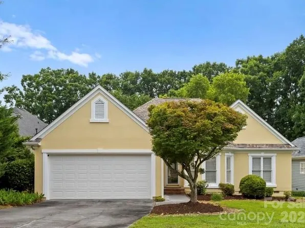 4123 Fairway Downs Ct, Charlotte, NC 28277