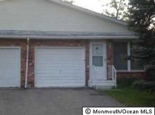 10 Acorn Rd, Stafford Twp, NJ 08050