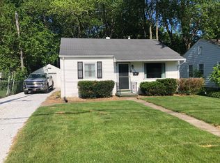 203 Roosevelt Rd, Valparaiso, IN 46383