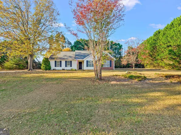 191 Peeks Crossing Dr, Senoia, GA 30276