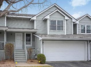 8073 Curtis Ln, Eden Prairie, MN 55347