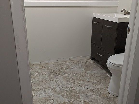 2nd image of 2 School St #2