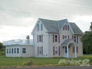 EXTERIOR FRONT VIEW