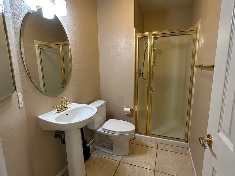1 full bath downstairs