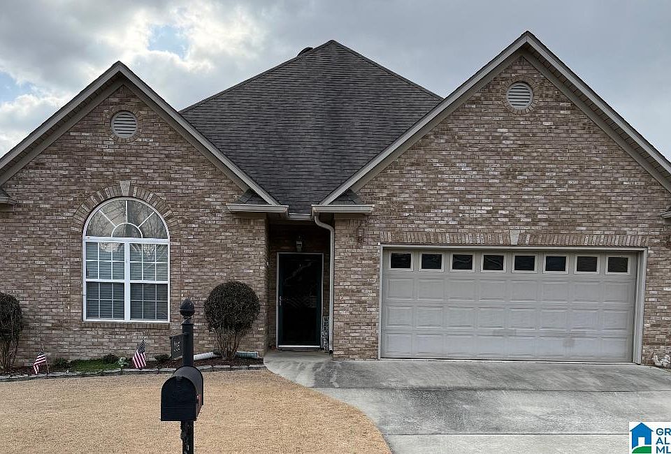 1st image of 395 Trellis Cir