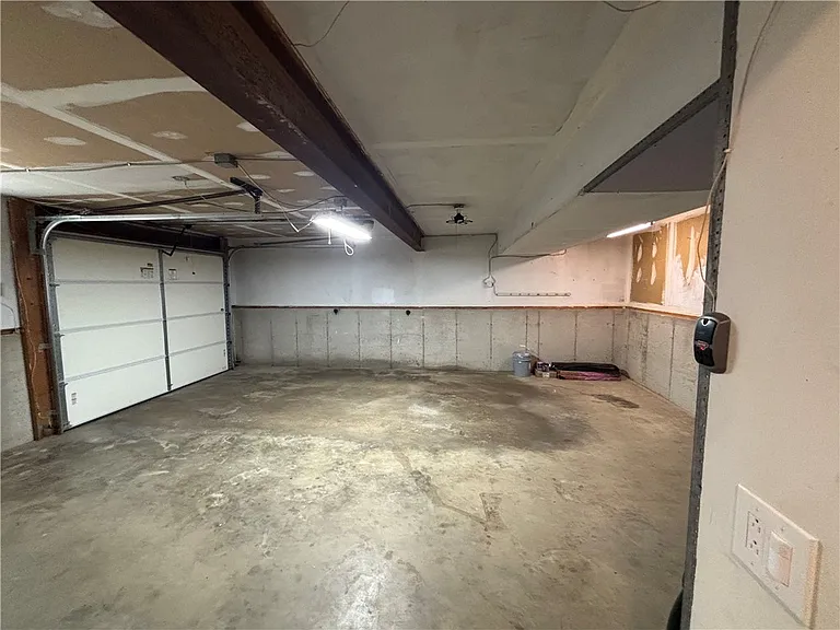 8 Virginia Rd — Photo 13