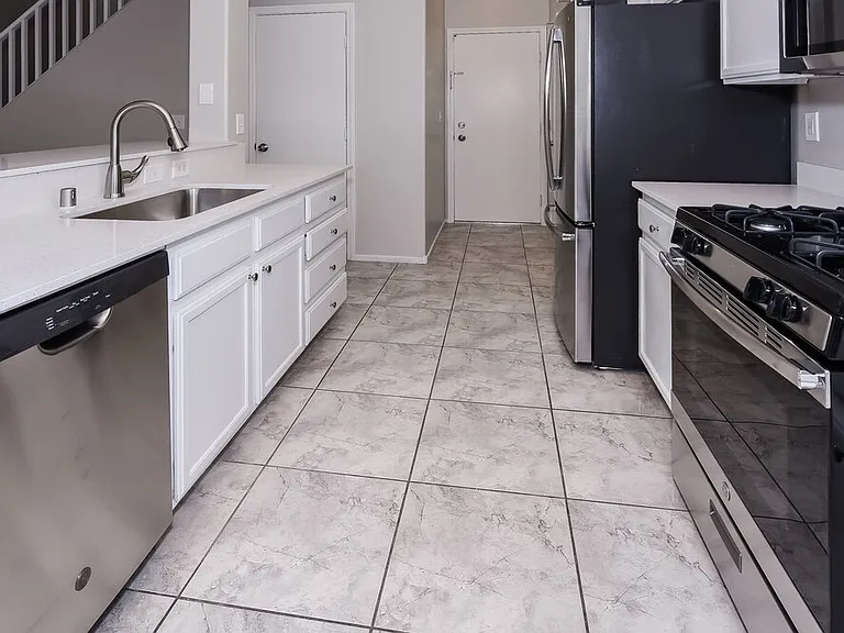 698 Blooming Sage Ct — Photo 8