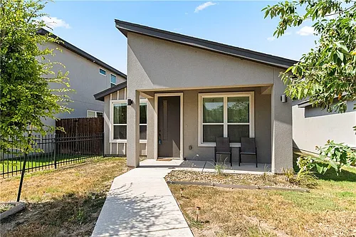 1321 Xavier Ave Photo 1