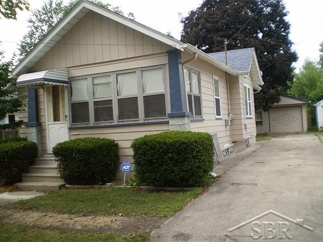 1st image of 1539 Beech St