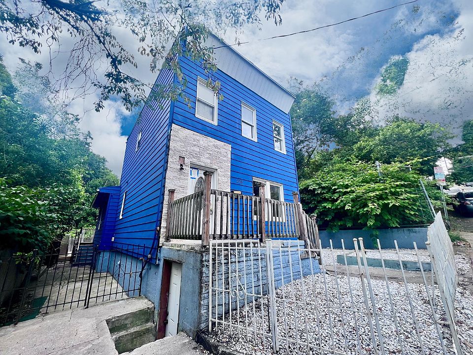1st image of 208 Thorne St