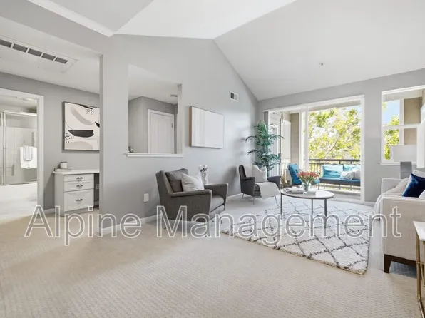 1982 W Bayshore Rd APT 336, East Palo Alto, CA 94303