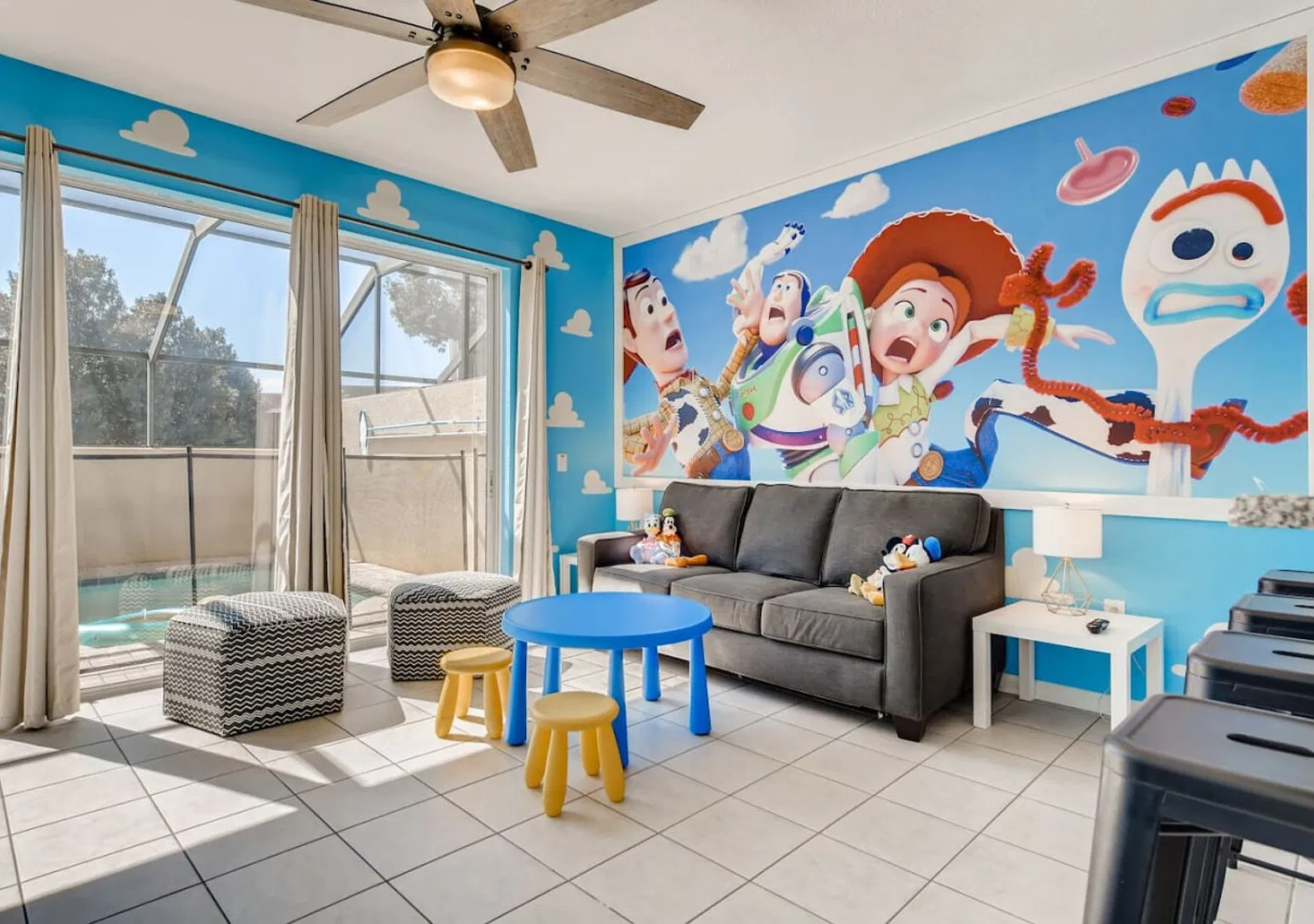 T7676F/Themed Pool Home 2 Miles to Disney + Water Park — Photo 4
