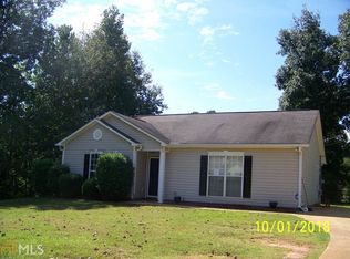 435 Hampton Green Dr #28, Lagrange, GA 30240