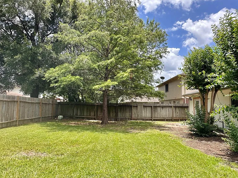 28806 Stone Fox Dr — Photo 36