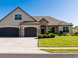 1028 SE Banker Dr, Hermiston, OR 97838