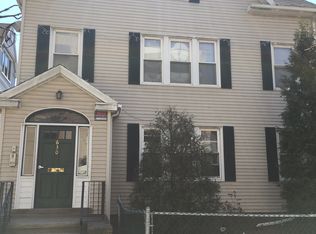 630 George St APT 3A, New Haven, CT 06511