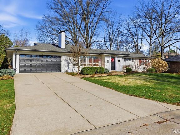 2nd image of 829 Renderer Dr