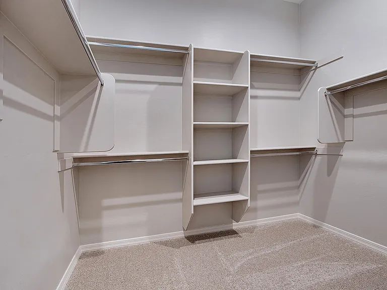 4290 E Cynthia St — Photo 13