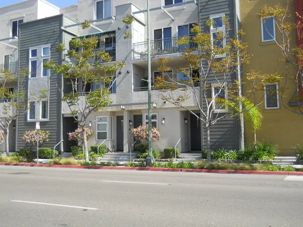405 W 2nd Ave W #1106, Escondido, CA 92025