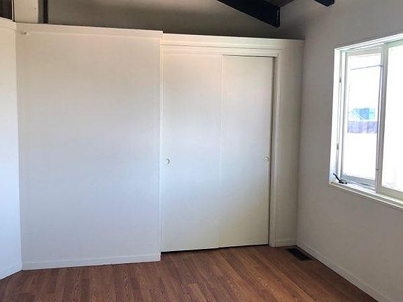 5th image of 2828 Upshur St Penthouse B