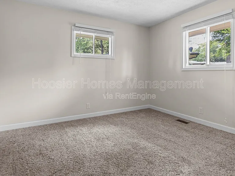 1160 Birnam Woods Trl — Photo 13