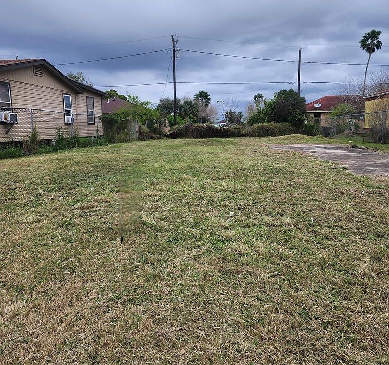 1st image of 6263 Jenika Ave