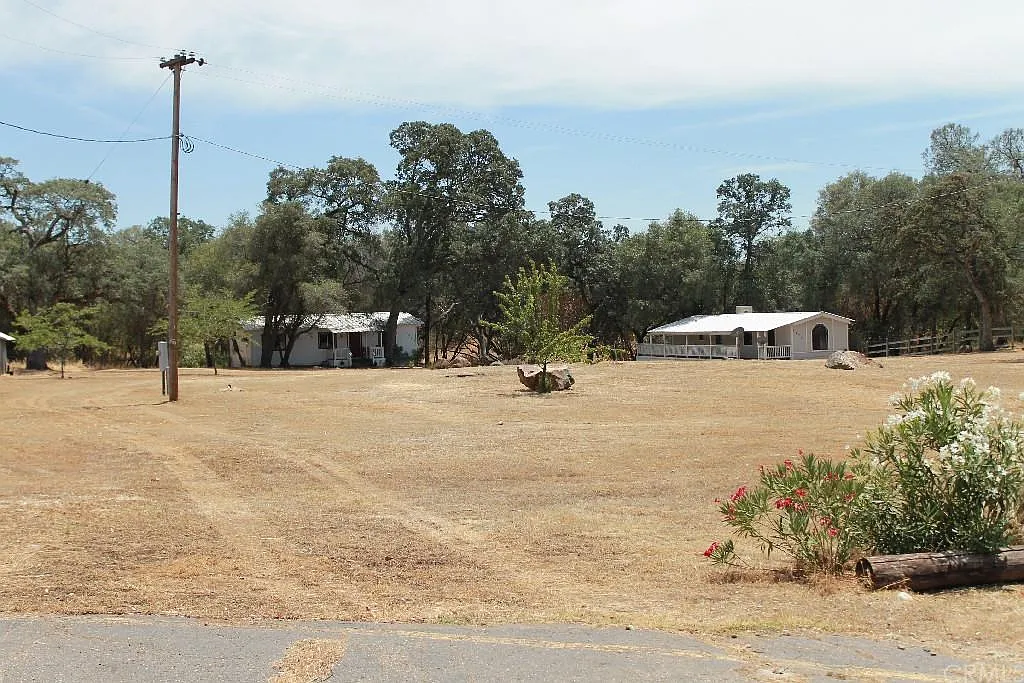 2874 State Highway 140 photo 1