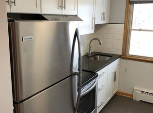 636 Larpenteur Ave W APT 10, Saint Paul, MN 55113