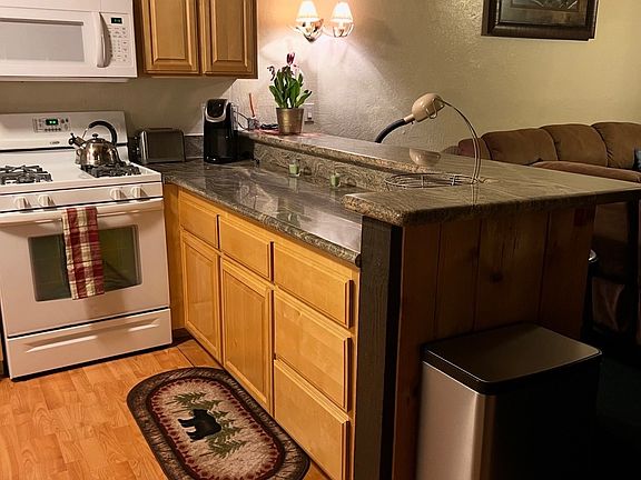 4th image of 41935 Switzerland Dr APT 13