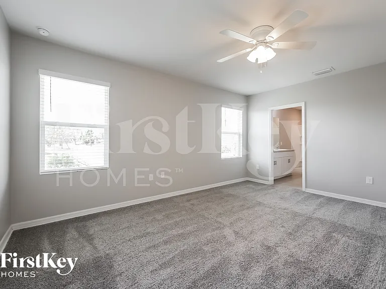 27993 Arrowhead Cir — Photo 8
