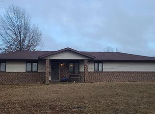 302 Northview Cir W, Fair Grove, MO 65648