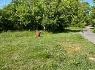 840 Wells Rd, Maryville, TN 37801