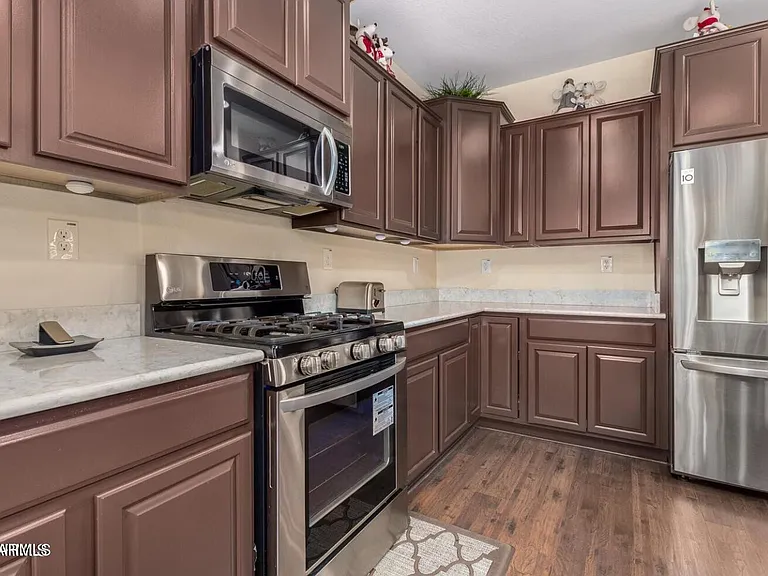 10763 W Cottontail Ln — Photo 8