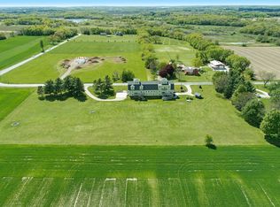 N1870 Clover Rd, Lake Geneva, WI 53128