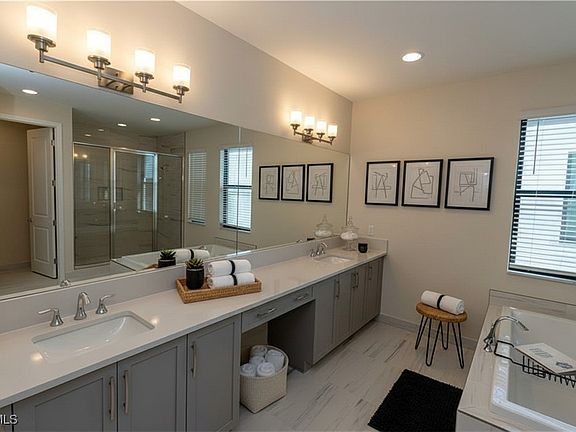 5th image of 12686 Alderson Ave