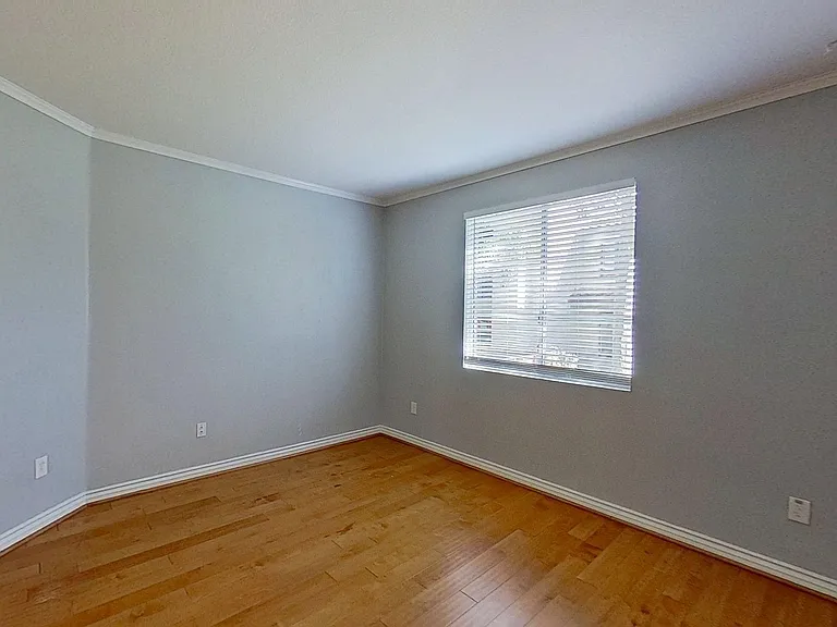 2960 Champion Way #304 — Photo 18