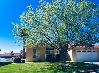 532 E Padre Lakes Dr, Ivins, UT 84738