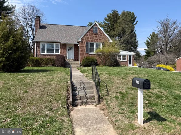 313 Heston Ave W, Norristown, PA 19403