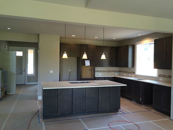 5th image of 3625 116th Avenue Ct E